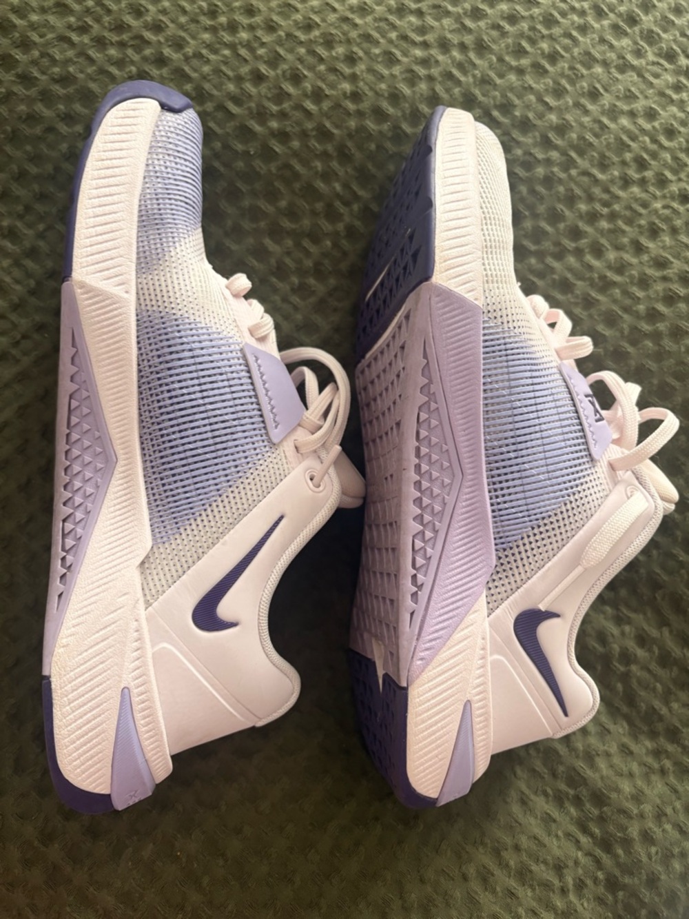 Nike Metcon gym shoes size 9 - Picture 4 of 4